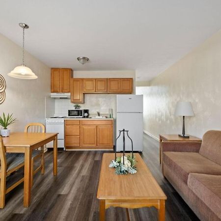 Affordable Suites Graham Ngoại thất bức ảnh